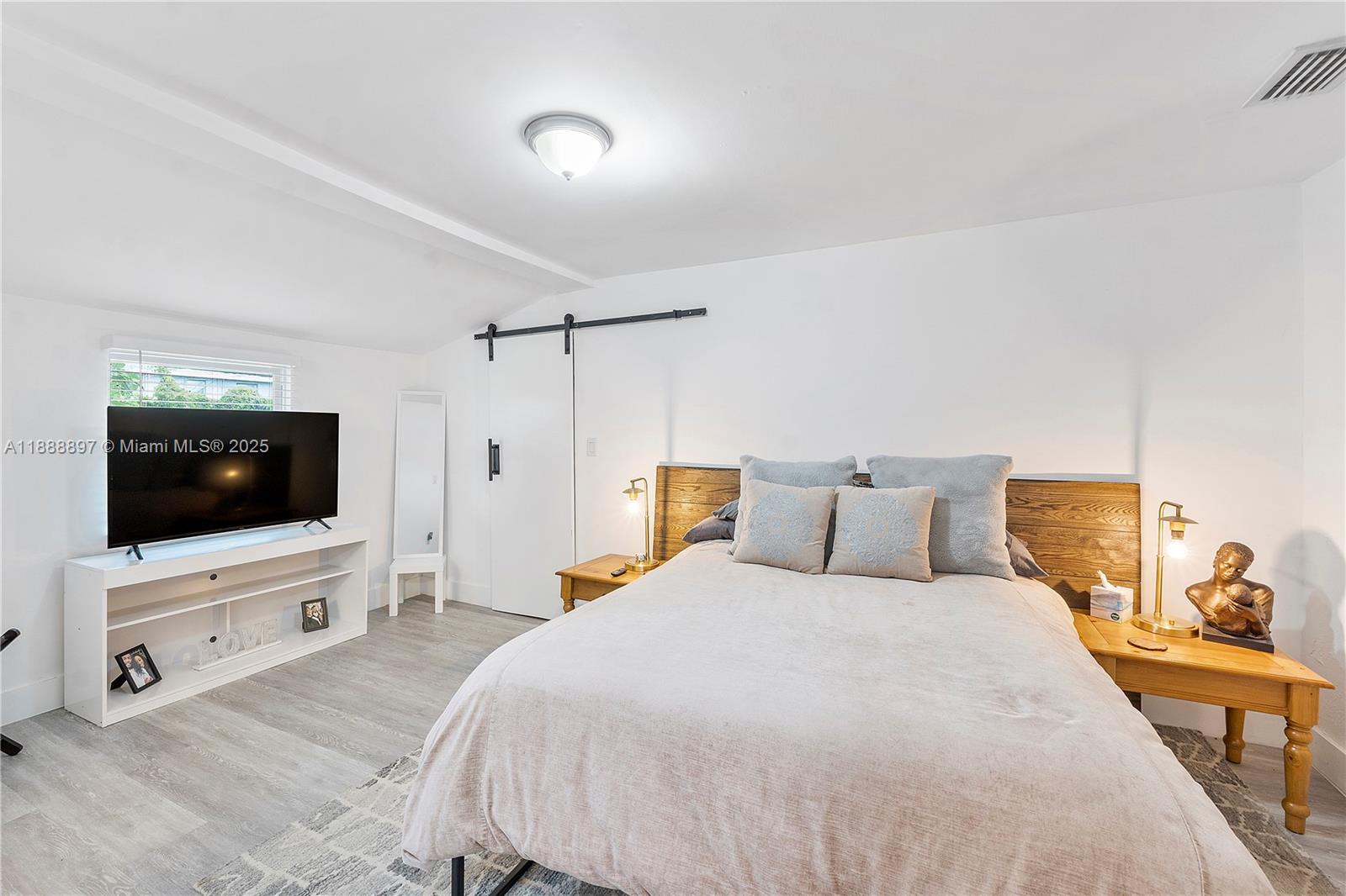 1101 Northwest 40th Street Miami, FL 33127 - Photo 22 of 31