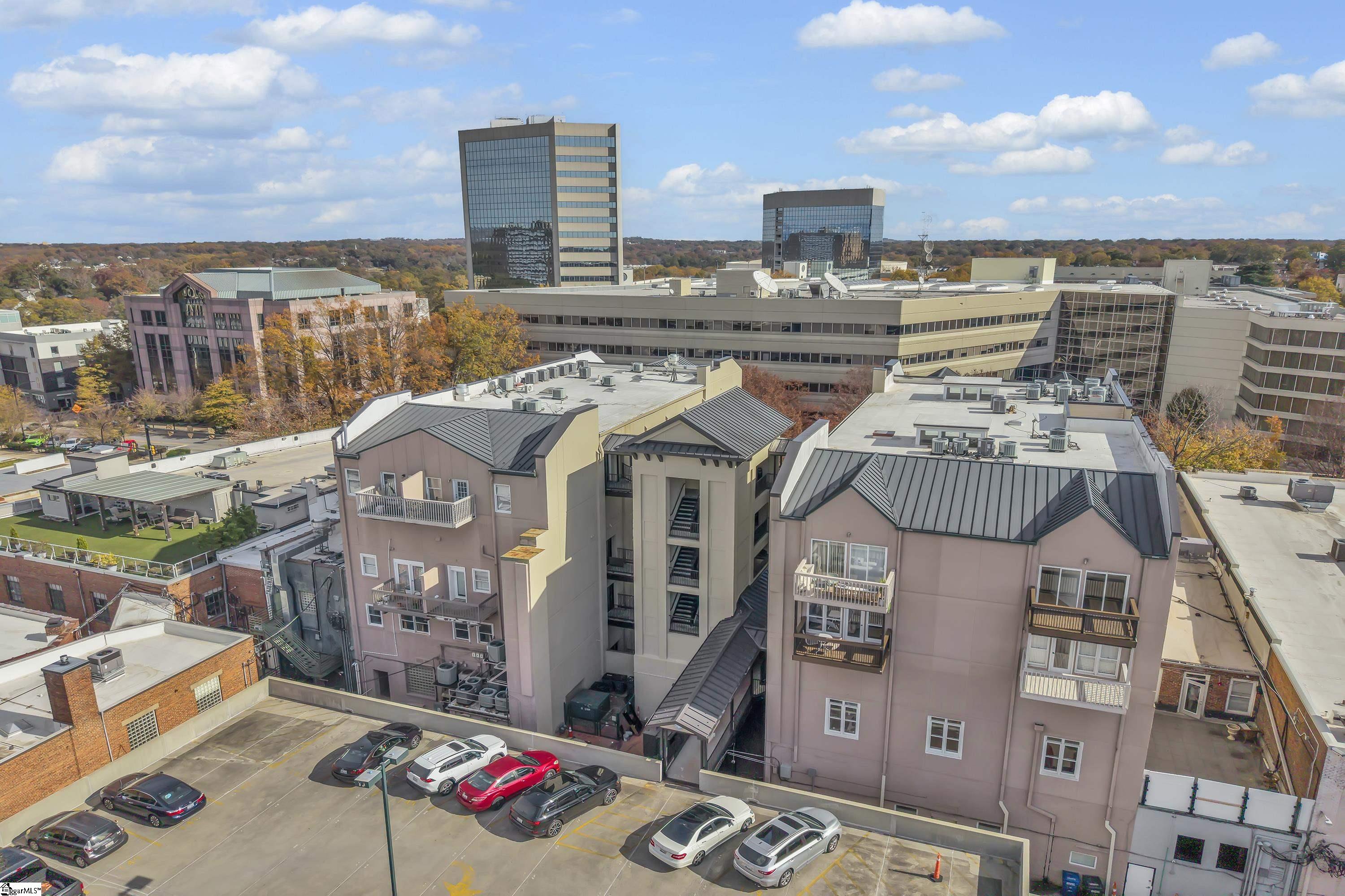 233 North Main Street, Unit 511 Greenville, SC 29601 - Photo 19 of 31