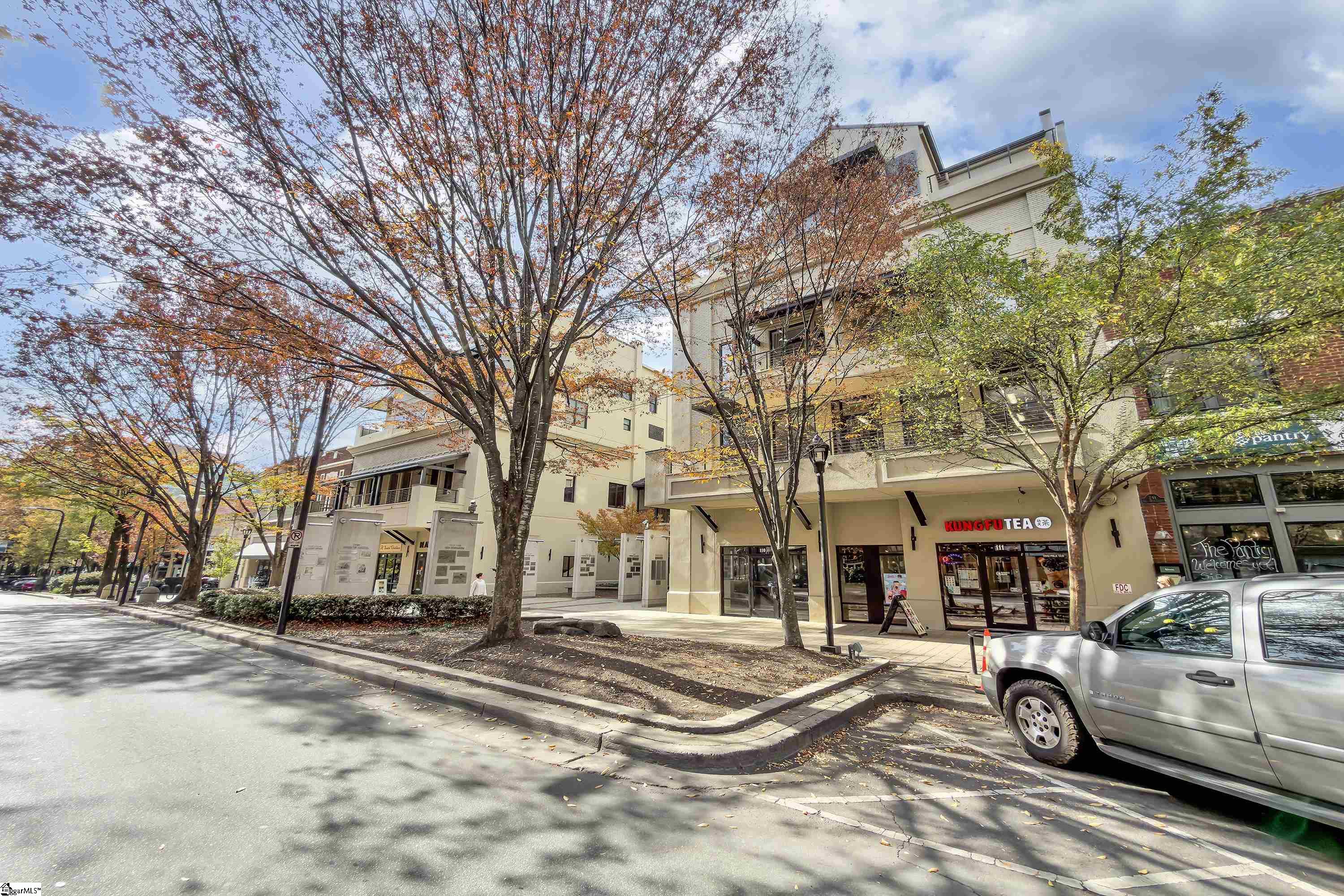 233 North Main Street, Unit 511 Greenville, SC 29601 - Photo 25 of 31