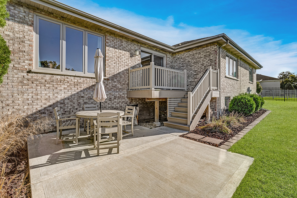 1075 Norwalk Road Lemont, IL 60439 - Photo 9 of 23 Gallery Image 9