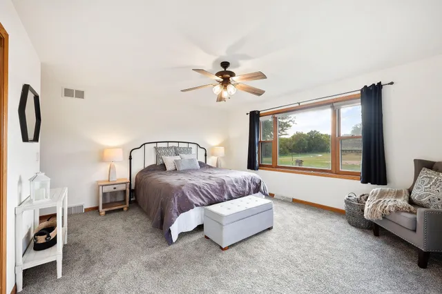 $1,100,000 | 64 Oakland Road, Cambridge, WI 53523