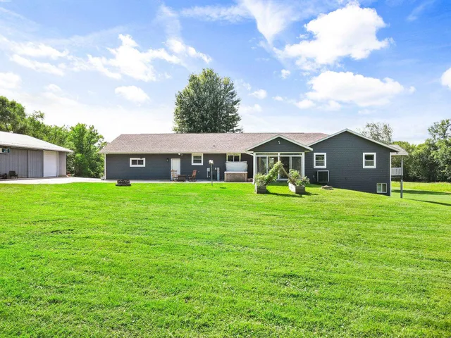 $1,100,000 | 64 Oakland Road, Cambridge, WI 53523