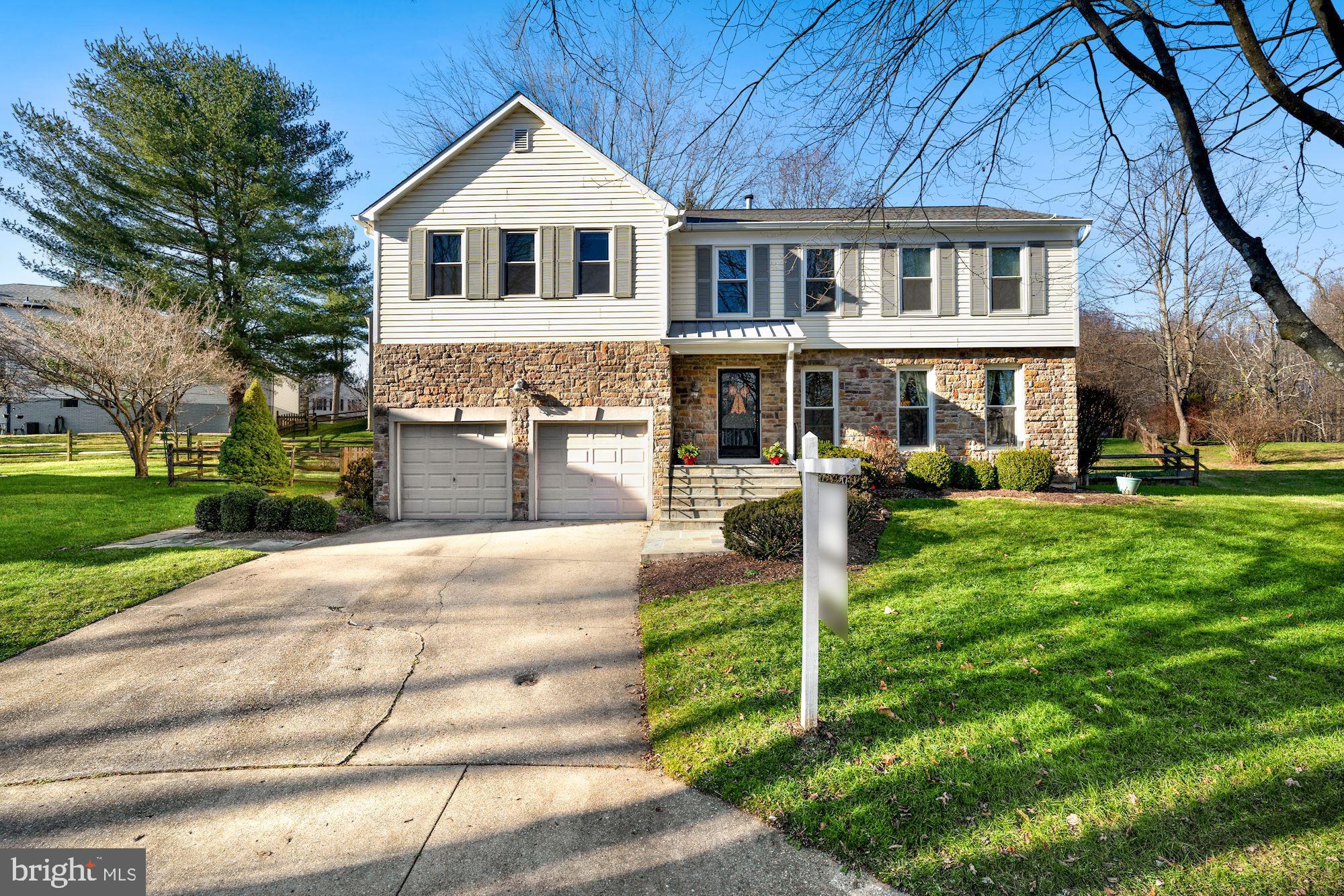 5 Middlebridge Court Silver Spring, MD 20906 - Photo 2 of 43