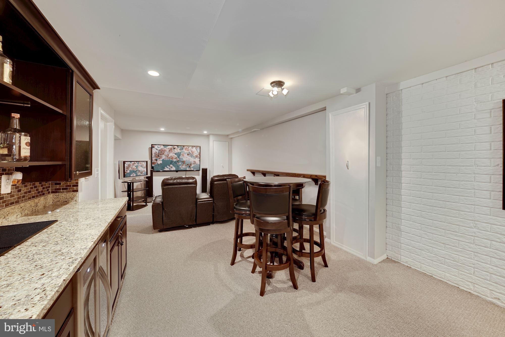 5 Middlebridge Court Silver Spring, MD 20906 - Photo 33 of 43 Recessed lighting