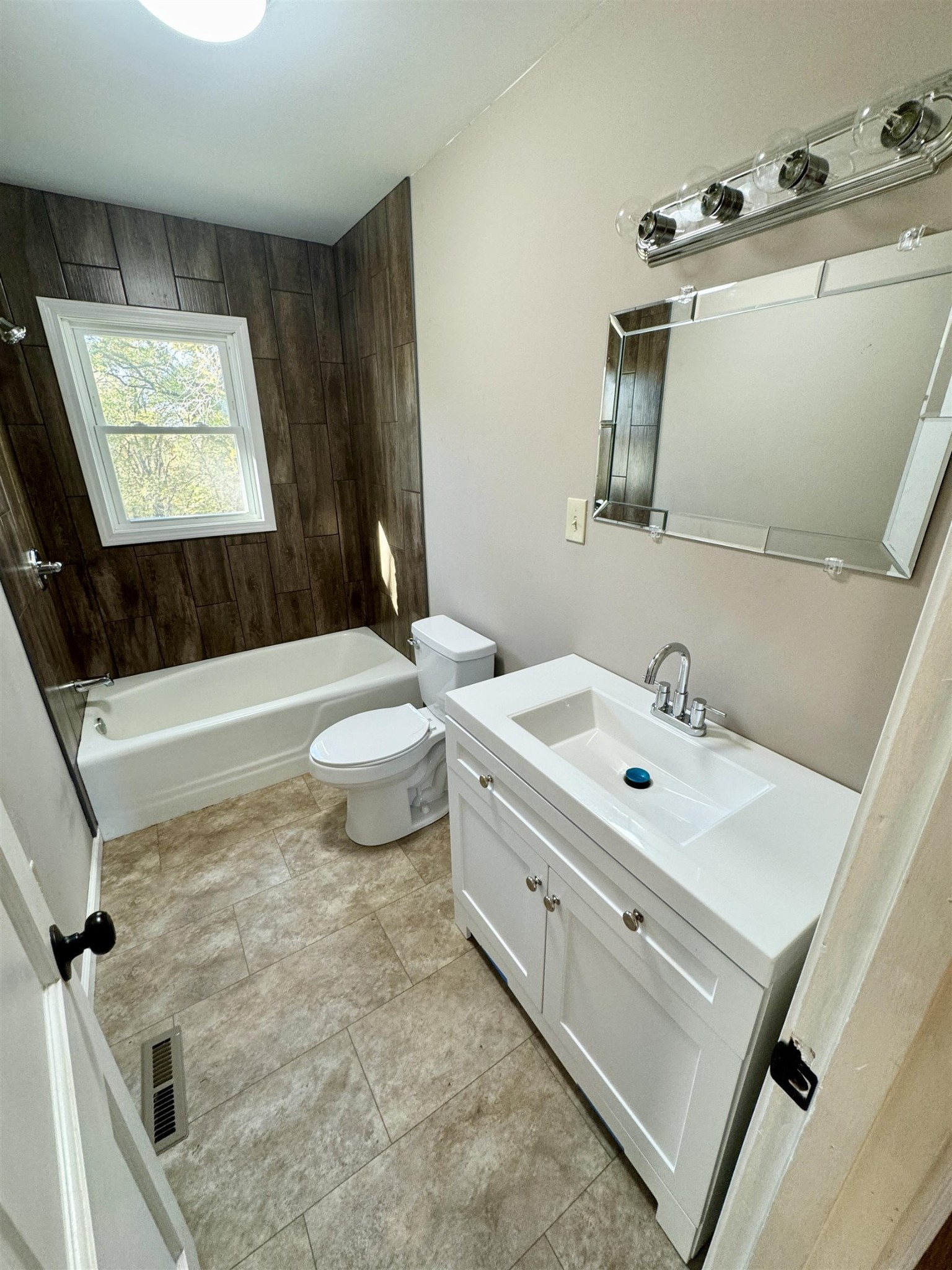 35 Ellis Loop Ripley, TN 38063 - Photo 13 of 18 Gallery Image 13