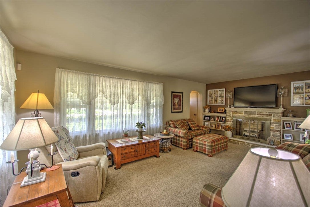 3484 Long Creek Road Decatur, IL 62521 - Photo 11 of 31 Gallery Image 11