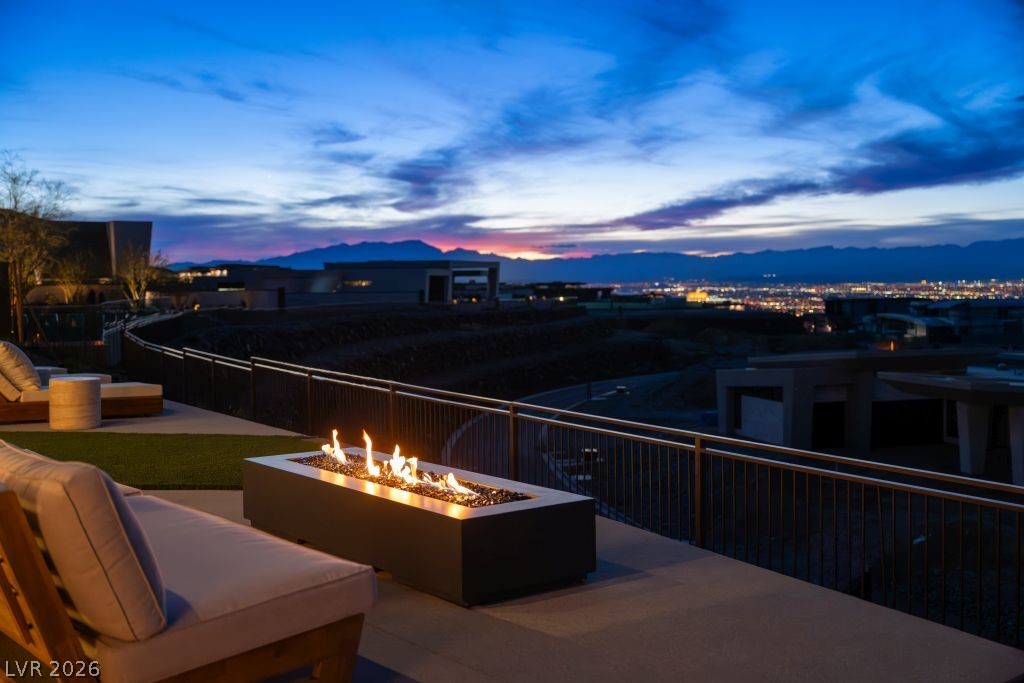 12 Chisel Crest Court Henderson, NV 89012 - Photo 61 of 96