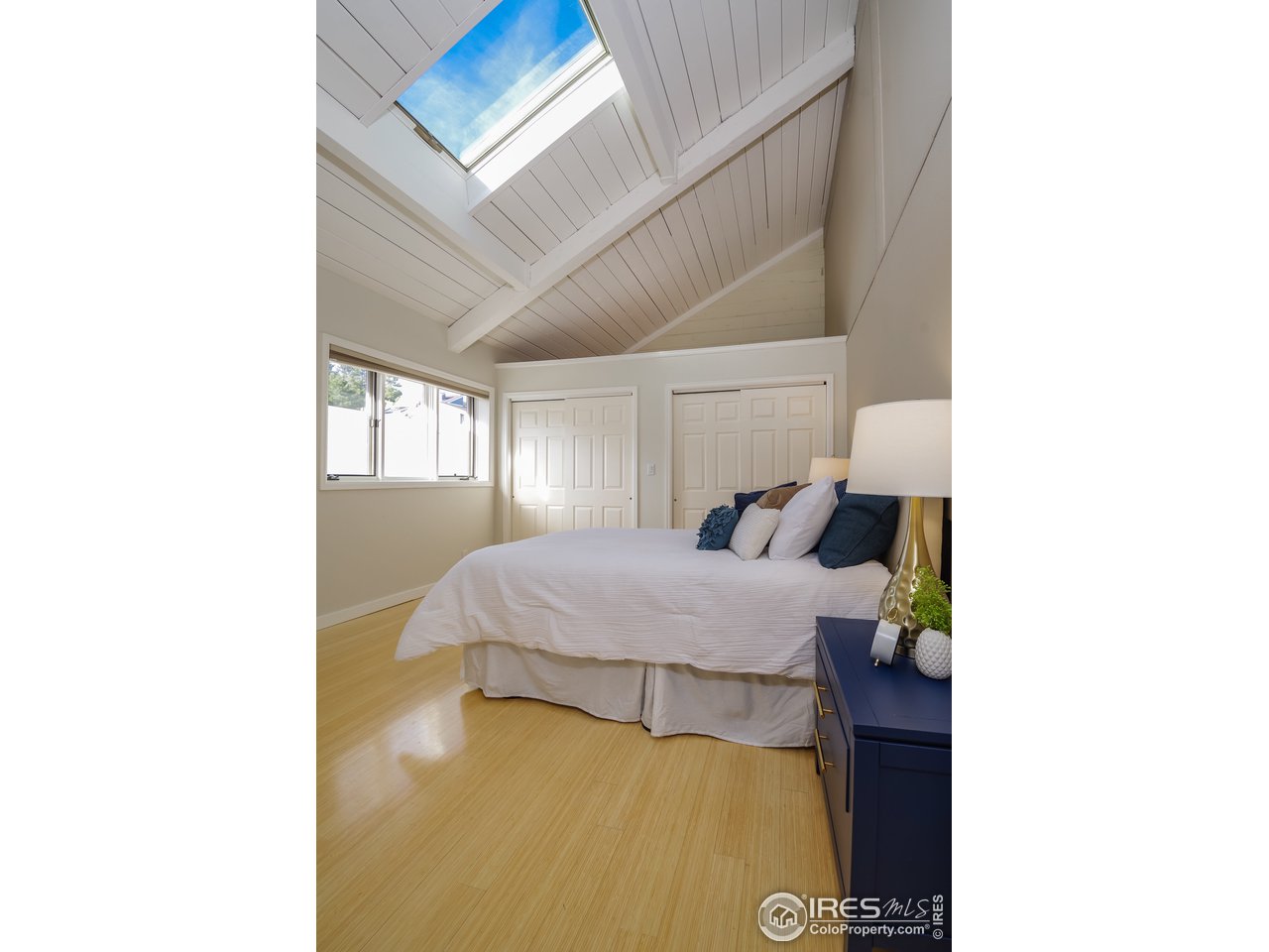 8324 West Fork Road Boulder, CO 80302 - Photo 17 of 38 a en suite bathroom with a sink and mirror