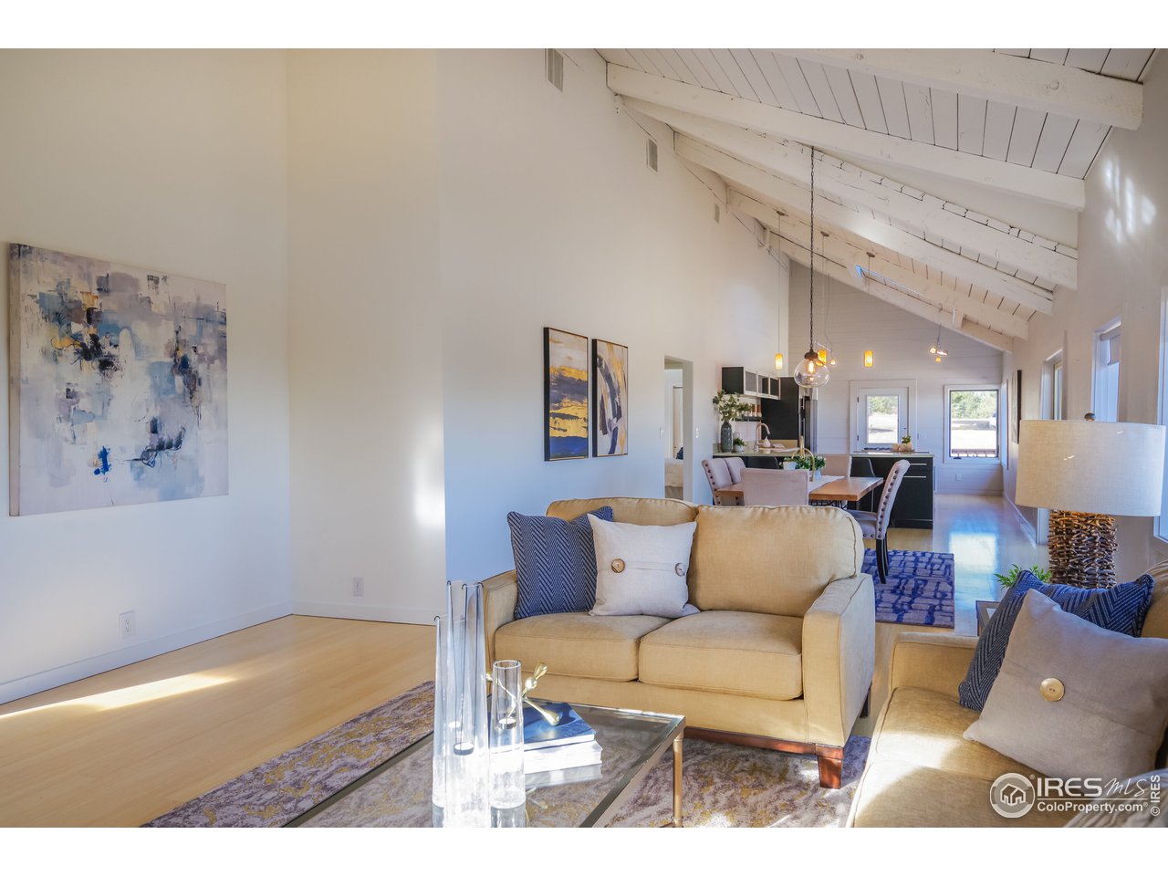8324 West Fork Road Boulder, CO 80302 - Photo 37 of 38 a living room with furniture and a couch