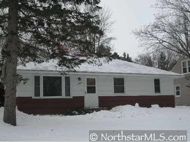 1704 Hillview Road Shoreview, MN 55126 - Photo 1 of 10 Gallery Image 1