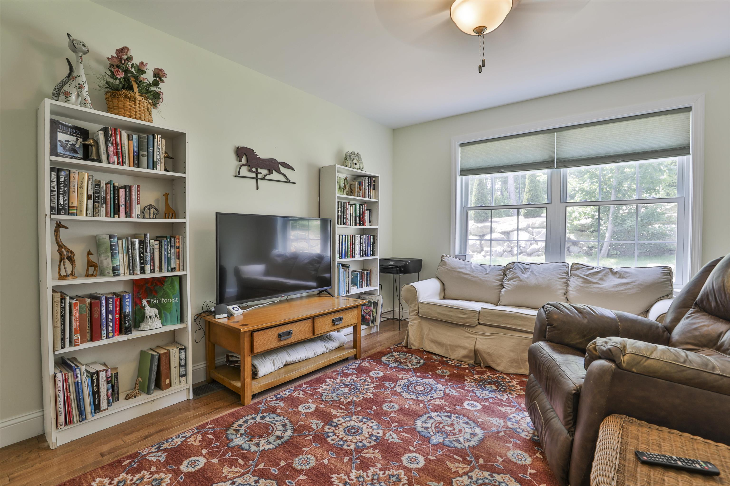 8 Cedar Way, Unit B Goffstown, NH 03045 - Photo 19 of 35