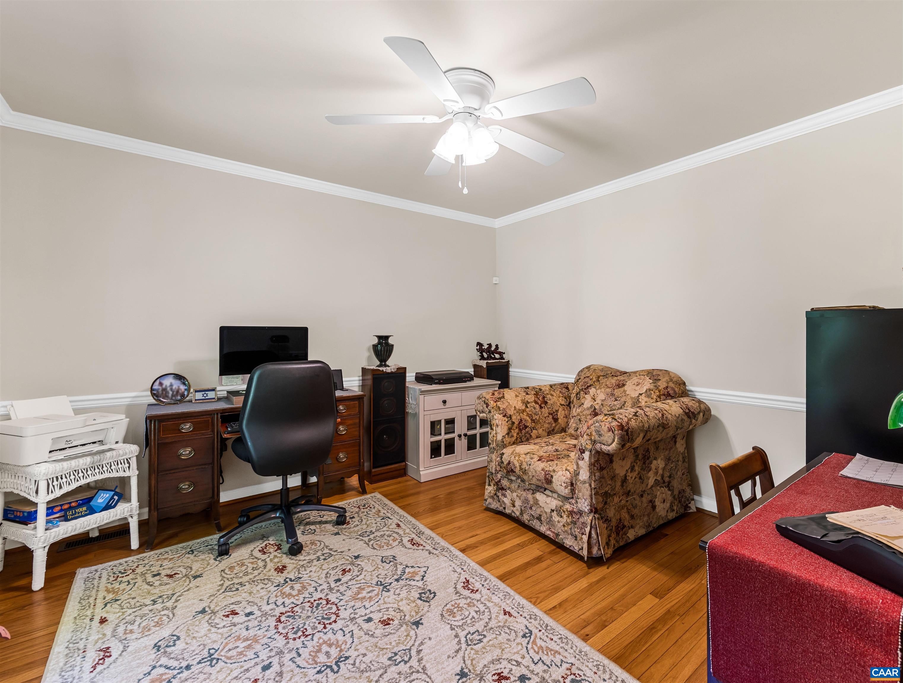 9599 Woodberry Forest Road Orange, VA 22960 - Photo 31 of 69 a livingroom with workspace and a couch