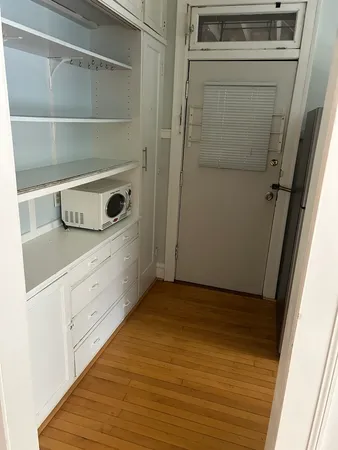 $1,700 | 811 Judson Avenue, Unit 1S, Evanston, IL 60202