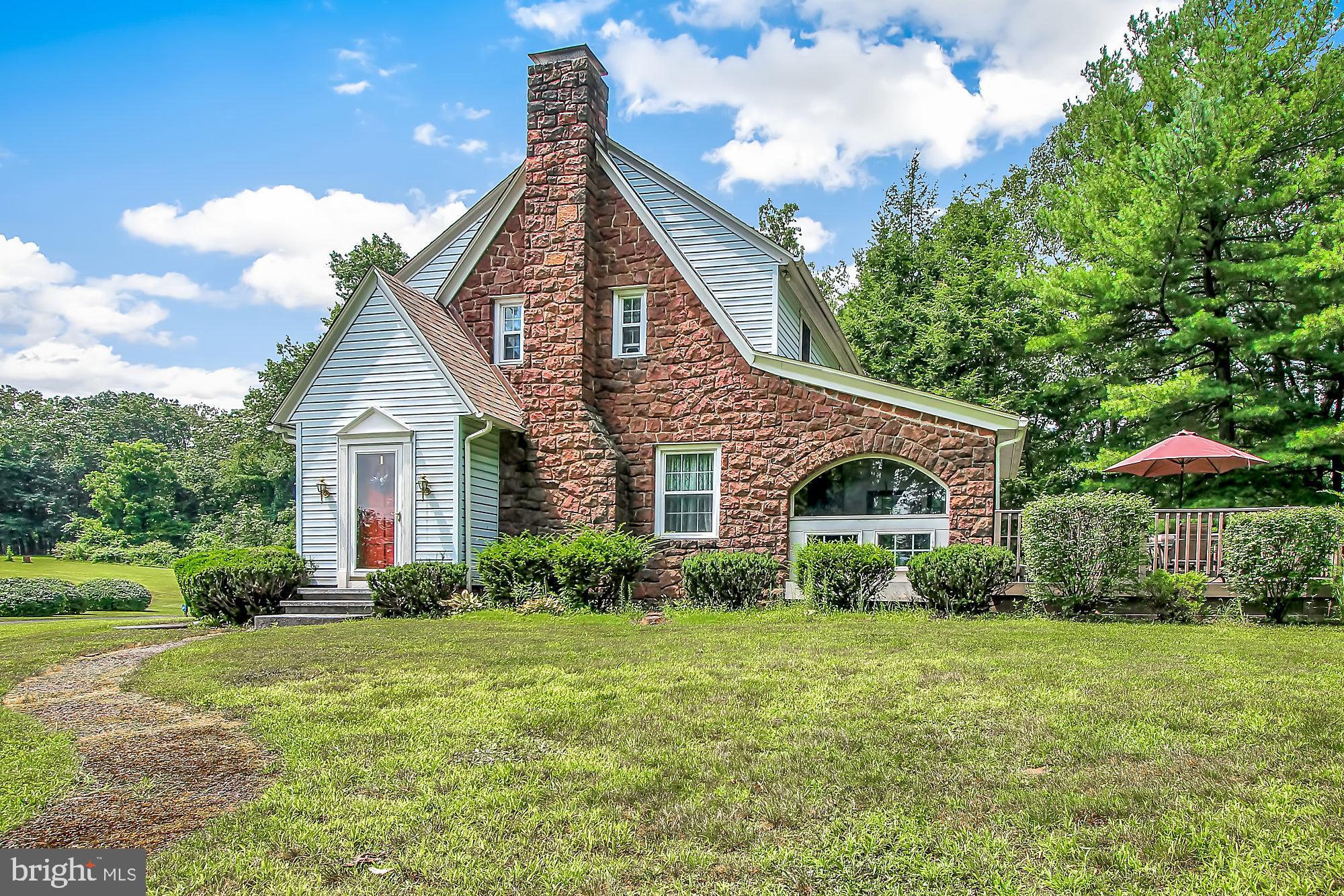 2221 Morgantown Road Reading, PA 19607 - Photo 1 of 23 Gallery Image 1