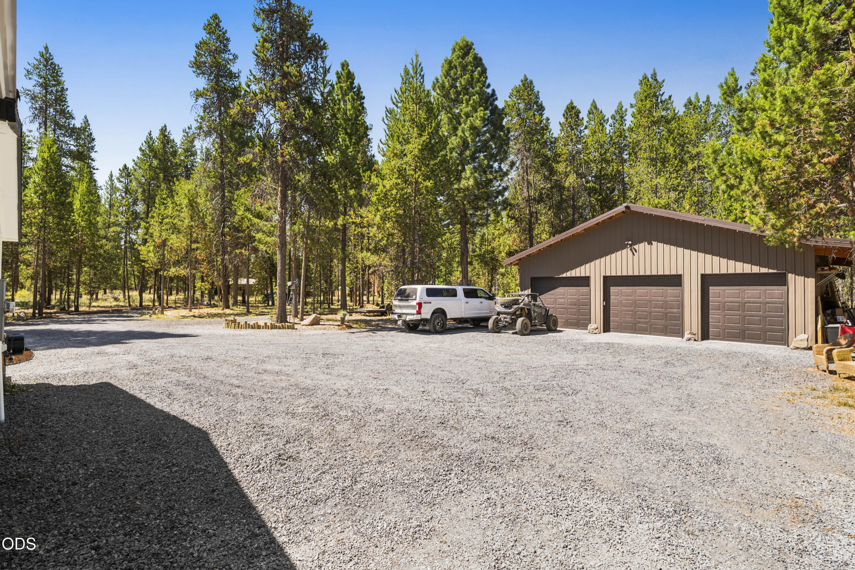 17876 Guelfi Road Bend, OR 97707 - Photo 17 of 21