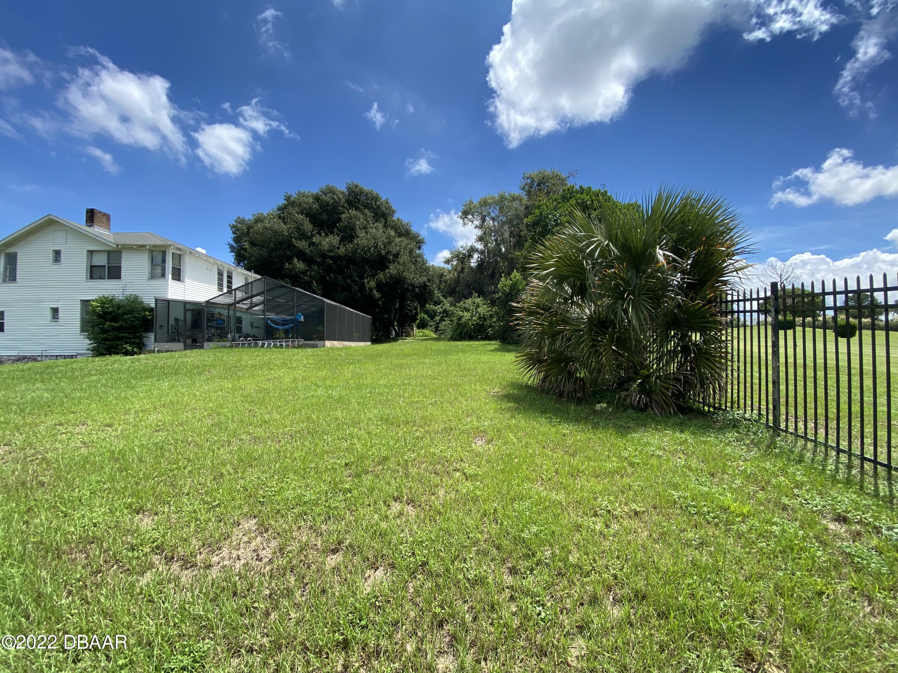 12116 Lane Park Road Tavares, FL 32778 - Photo 3 of 58 839268EE-9E44-4E87-ADD9-8ADDFA66217C