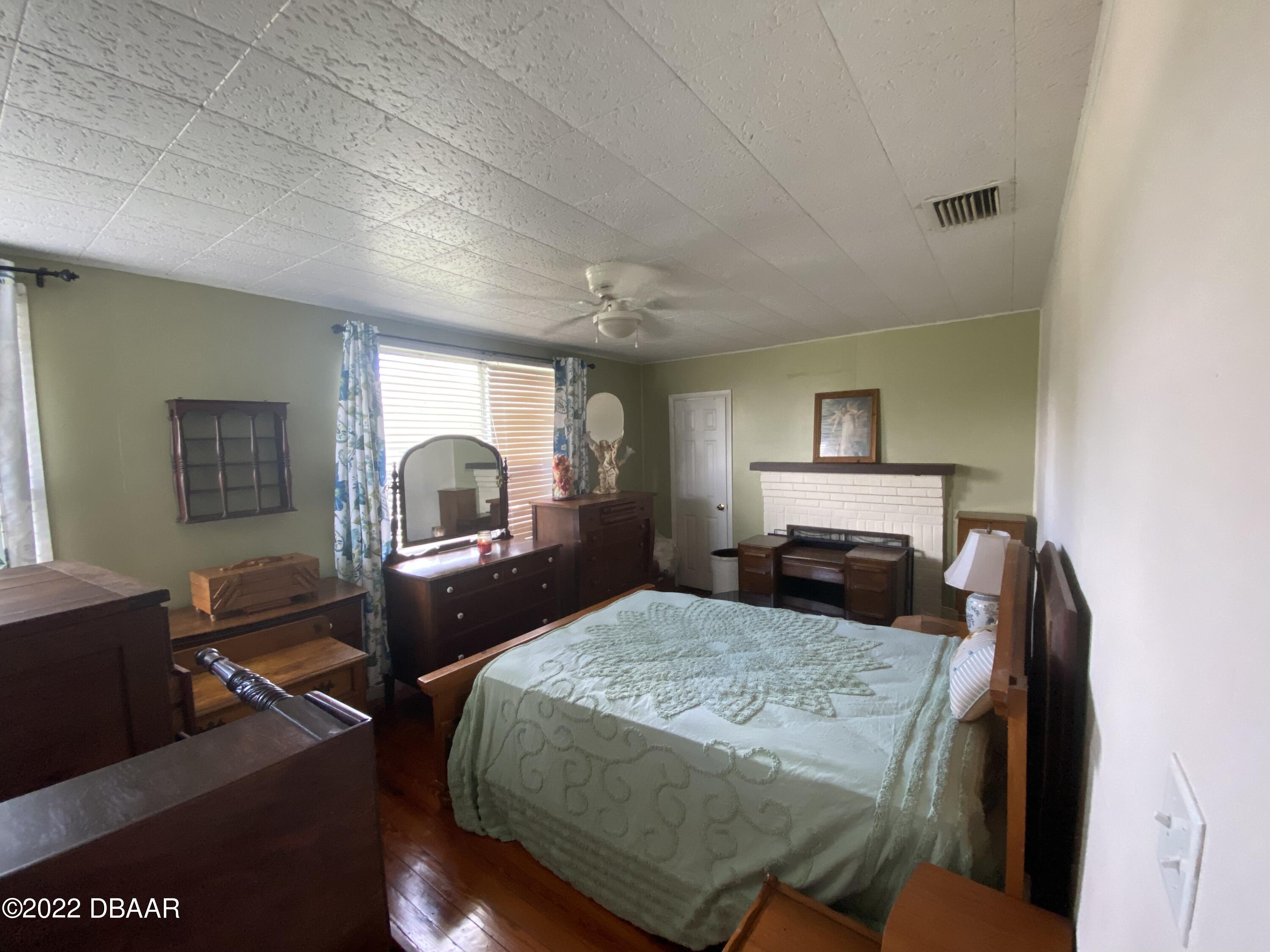 12116 Lane Park Road Tavares, FL 32778 - Photo 44 of 58 104F3A49-00BA-4AA4-88D1-D39704372D4E