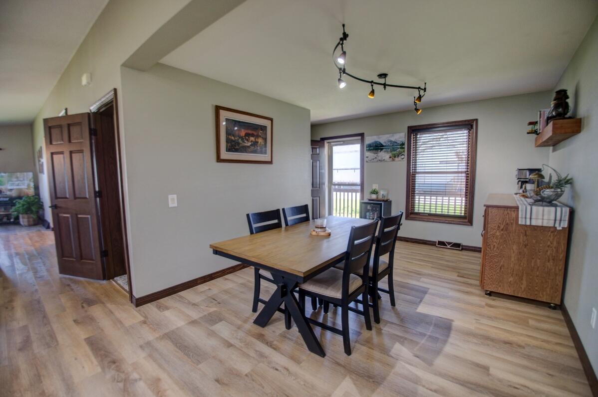 102 Pearl Street North Stoddard, WI 54658 - Photo 3 of 31 JE8A9433_4_5