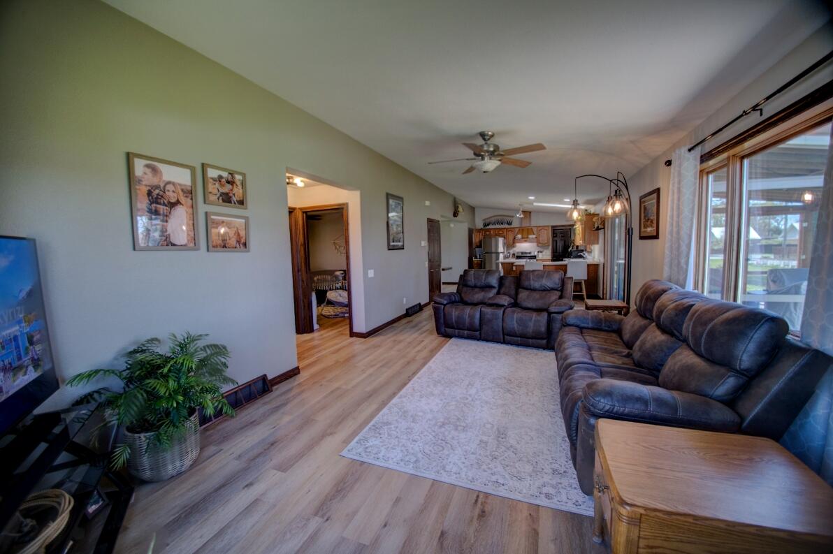 102 Pearl Street North Stoddard, WI 54658 - Photo 7 of 31 JE8A9460_1_2