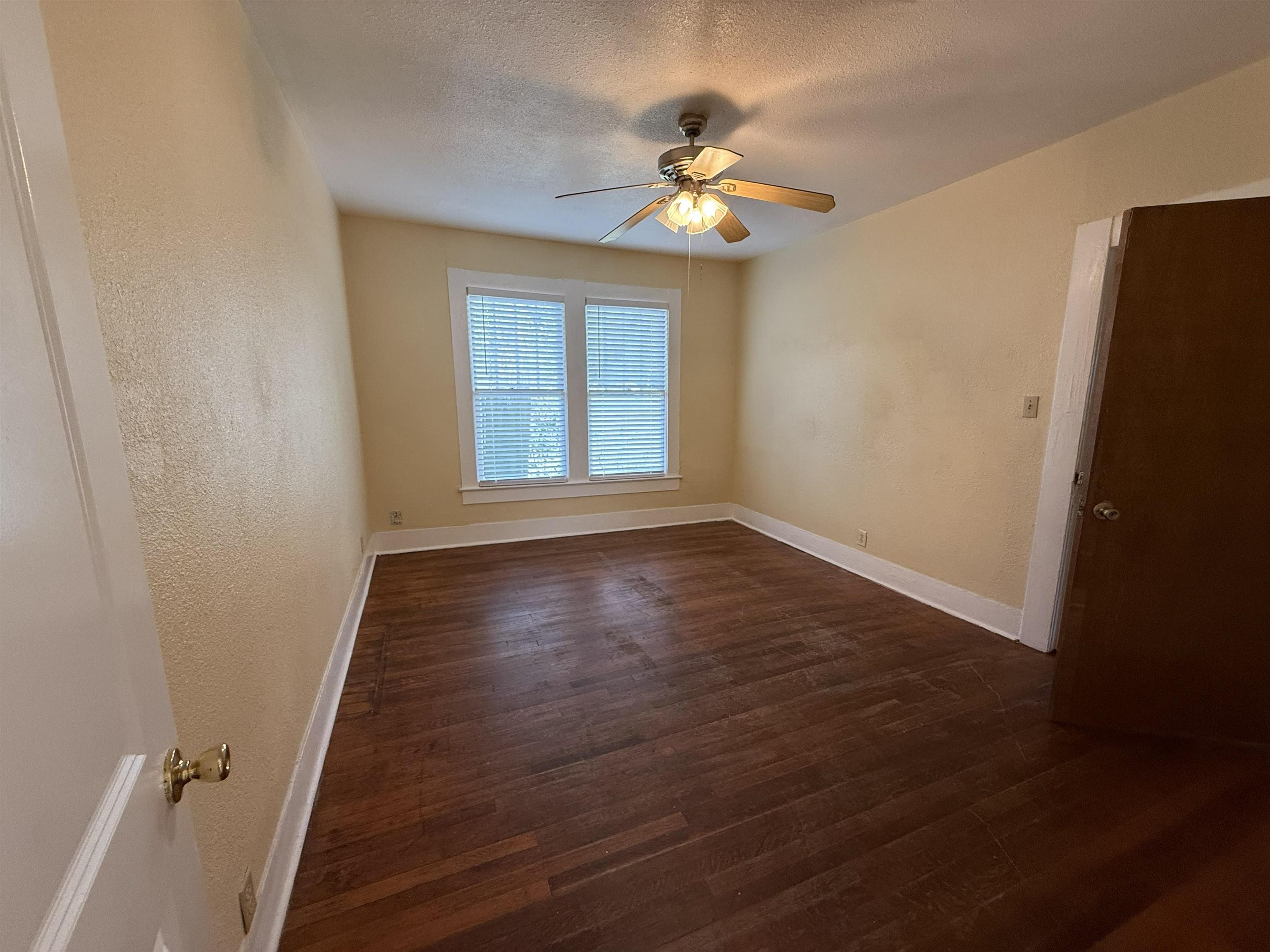 2260 Rusk Street Beaumont, TX 77701 - Photo 10 of 15