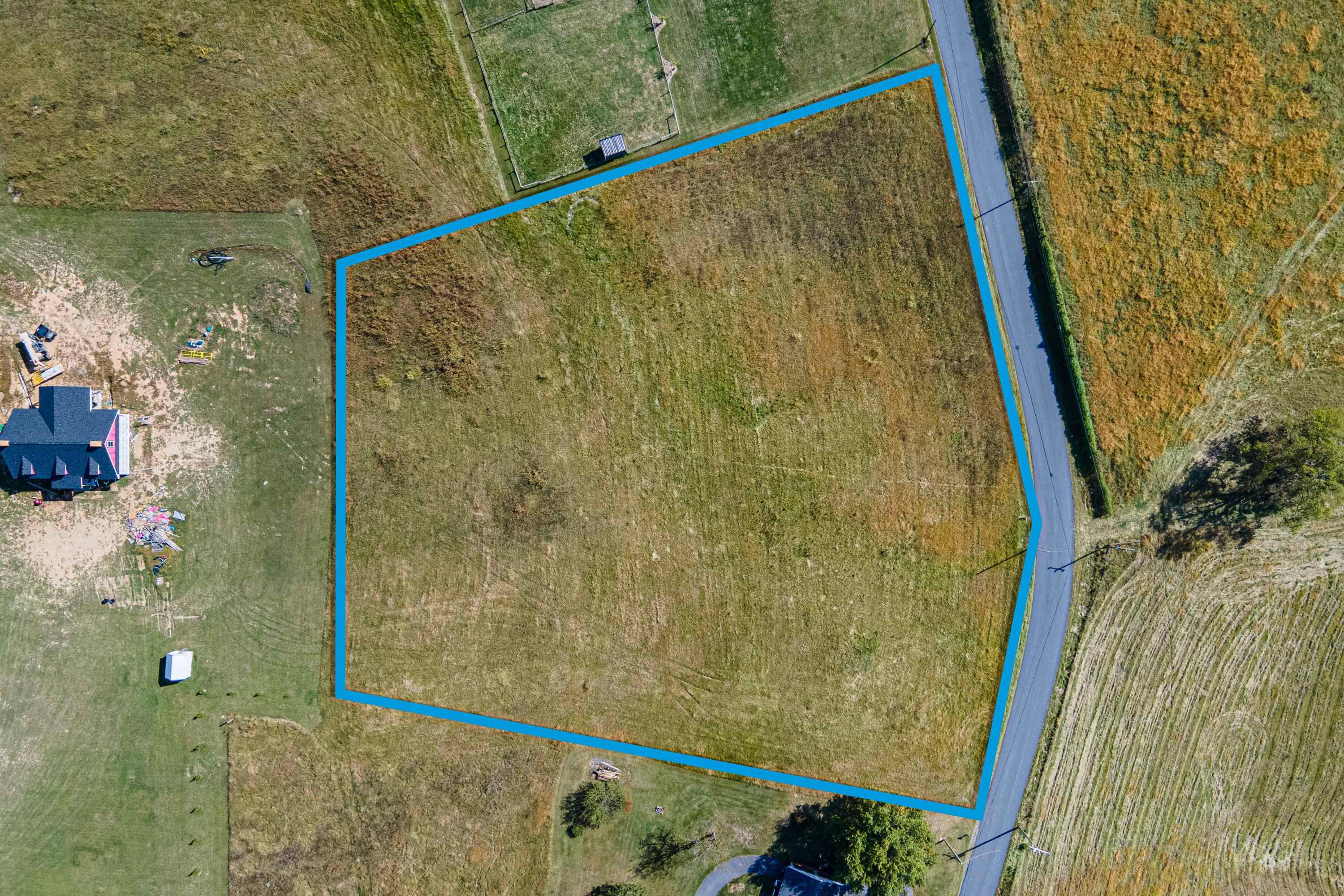 6165 Oak Shade Road Penn Laird, VA 22846 - Photo 9 of 20 a bathroom with a shower