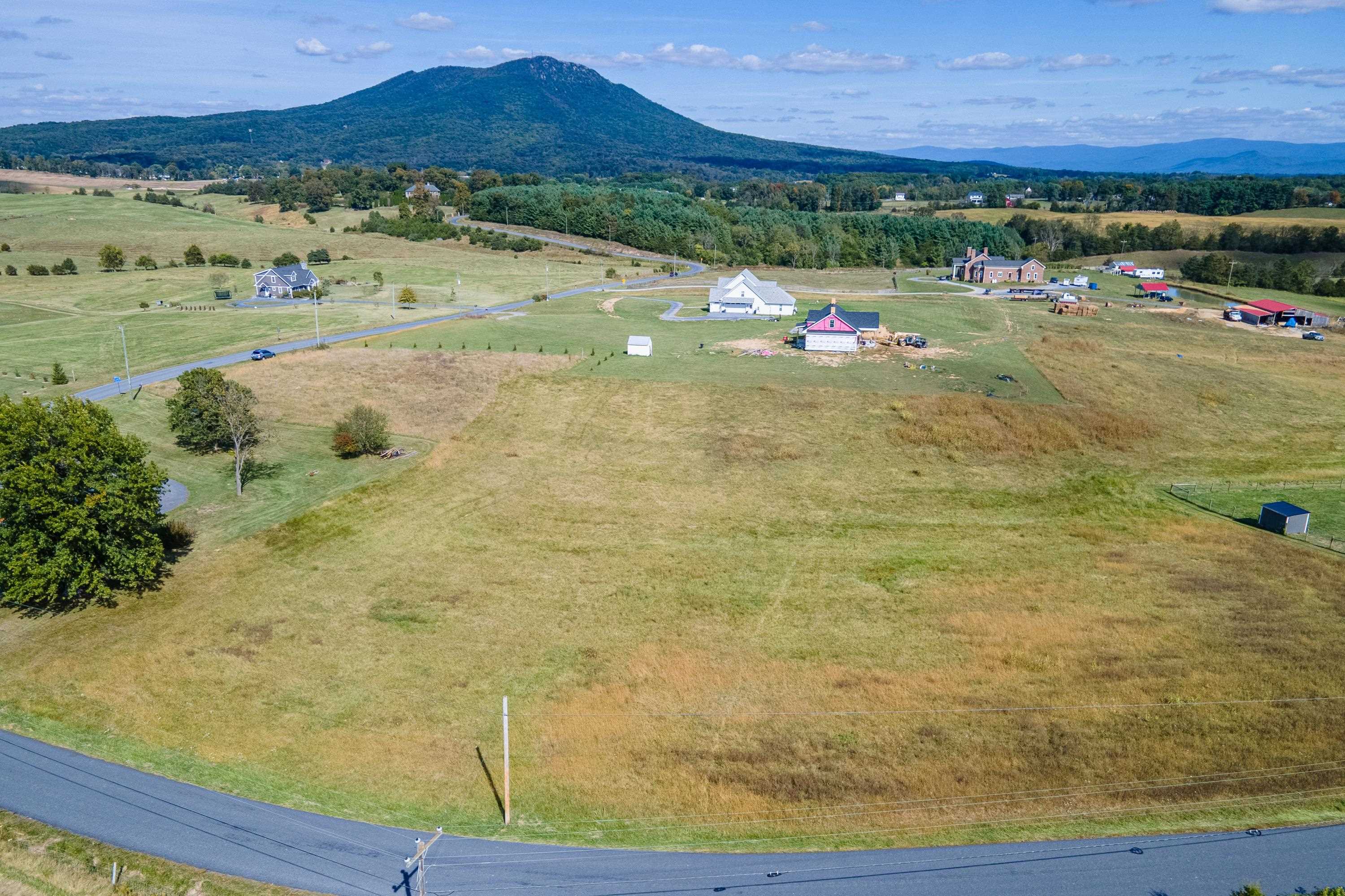 6165 Oak Shade Road Penn Laird, VA 22846 - Photo 10 of 20 a view of outdoor space and city view