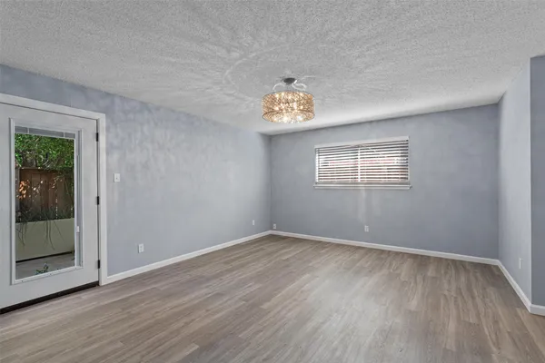 $1,999 | 2008 Voltaire Drive, Austin, TX 78752