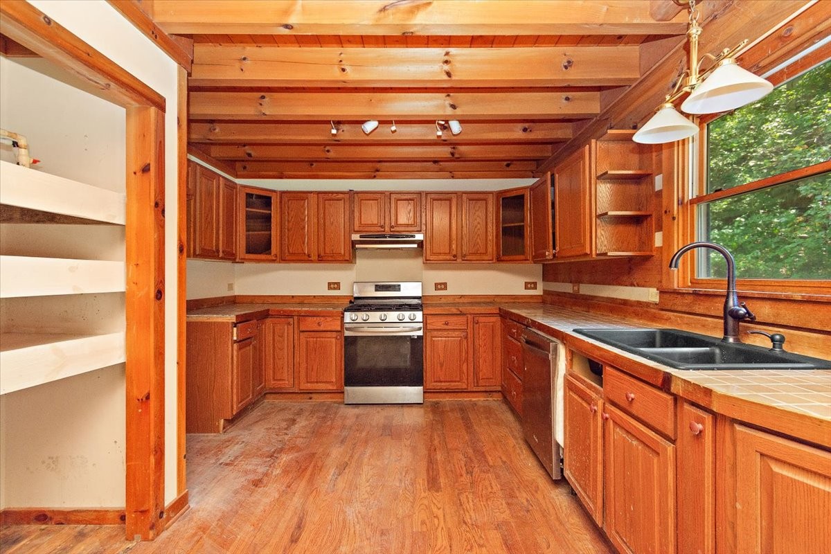 740 Leath Chapel Road Bethpage, TN 37022 - Photo 13 of 33 Gallery Image 13