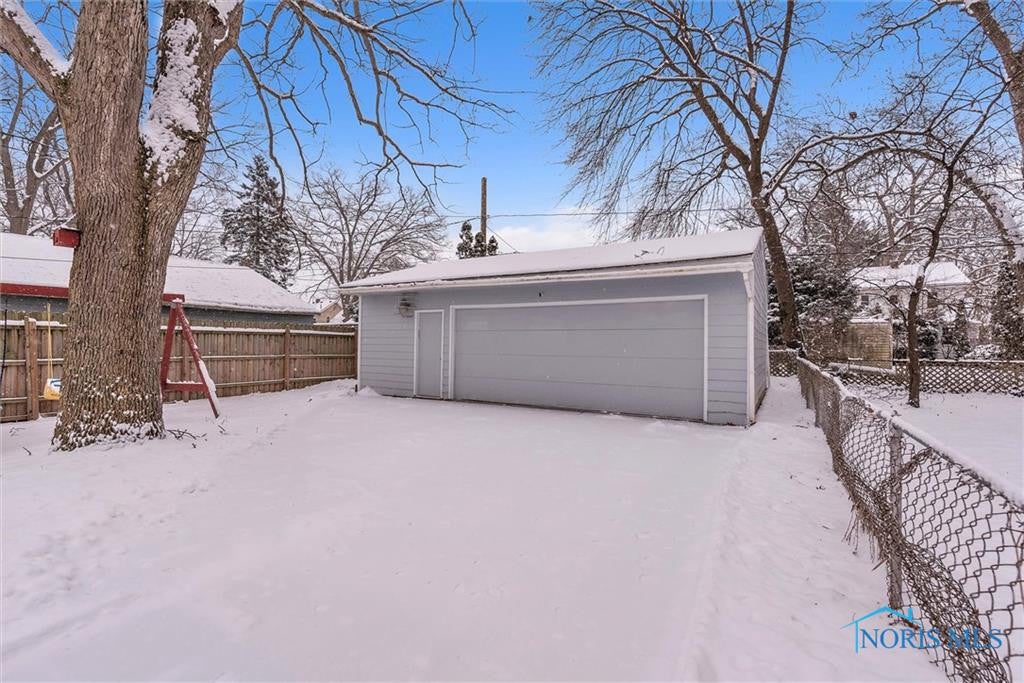 2149 Loxley Road Toledo, OH 43613 - Photo 30 of 37 Gallery Image 30