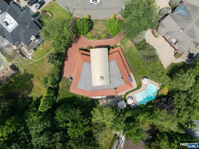 $3,800,000 | 46 Jean Drive, Englewood Cliffs, NJ 07632