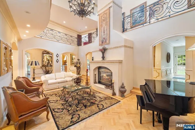 $3,800,000 | 46 Jean Drive, Englewood Cliffs, NJ 07632