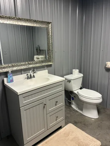 $400,000 | 3830 Birdsong Road, Camden, TN 38320