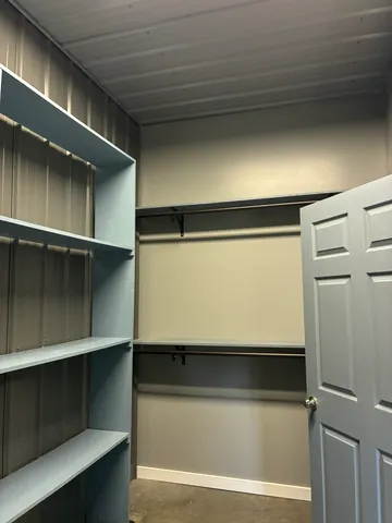 $400,000 | 3830 Birdsong Road, Camden, TN 38320