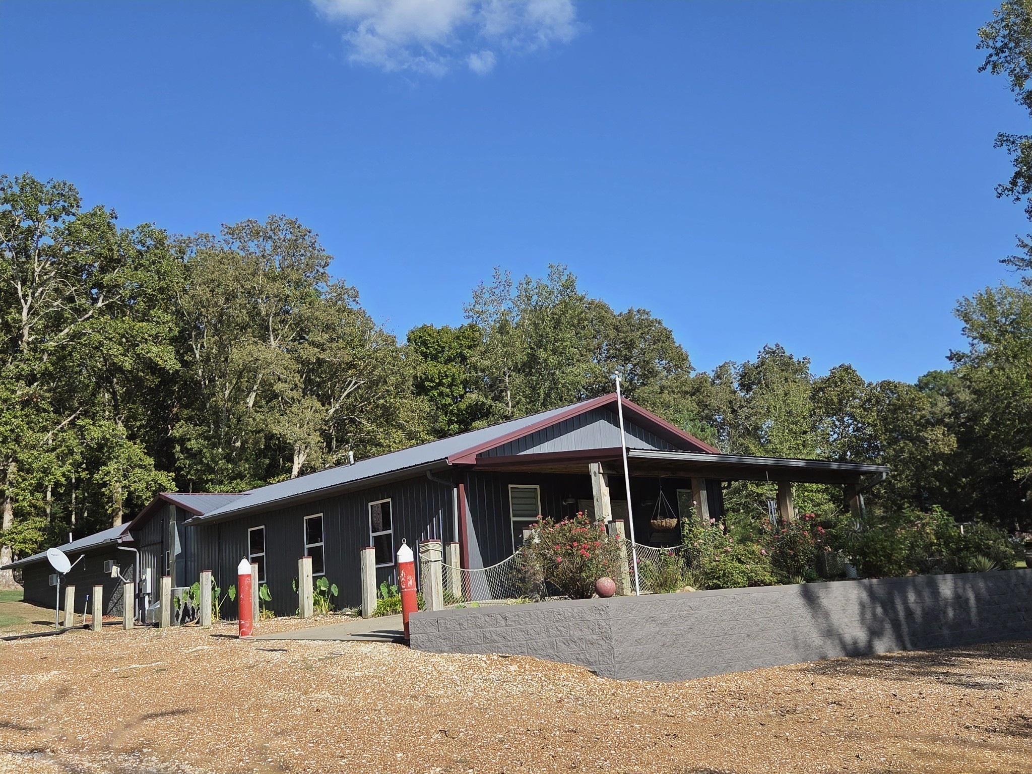 3830 Birdsong Road Camden, TN 38320 - Photo 36 of 40