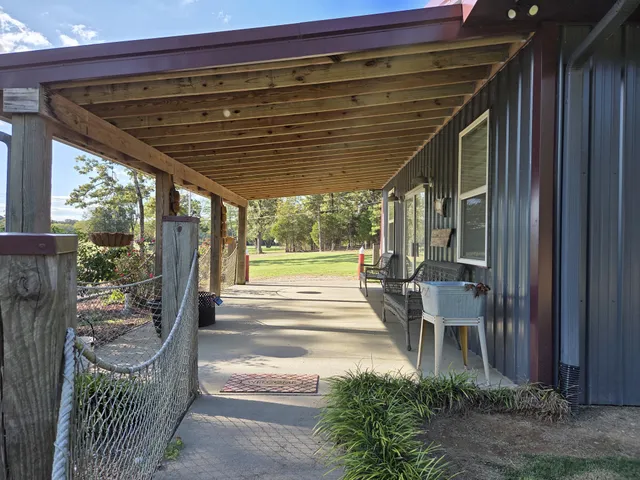 $400,000 | 3830 Birdsong Road, Camden, TN 38320