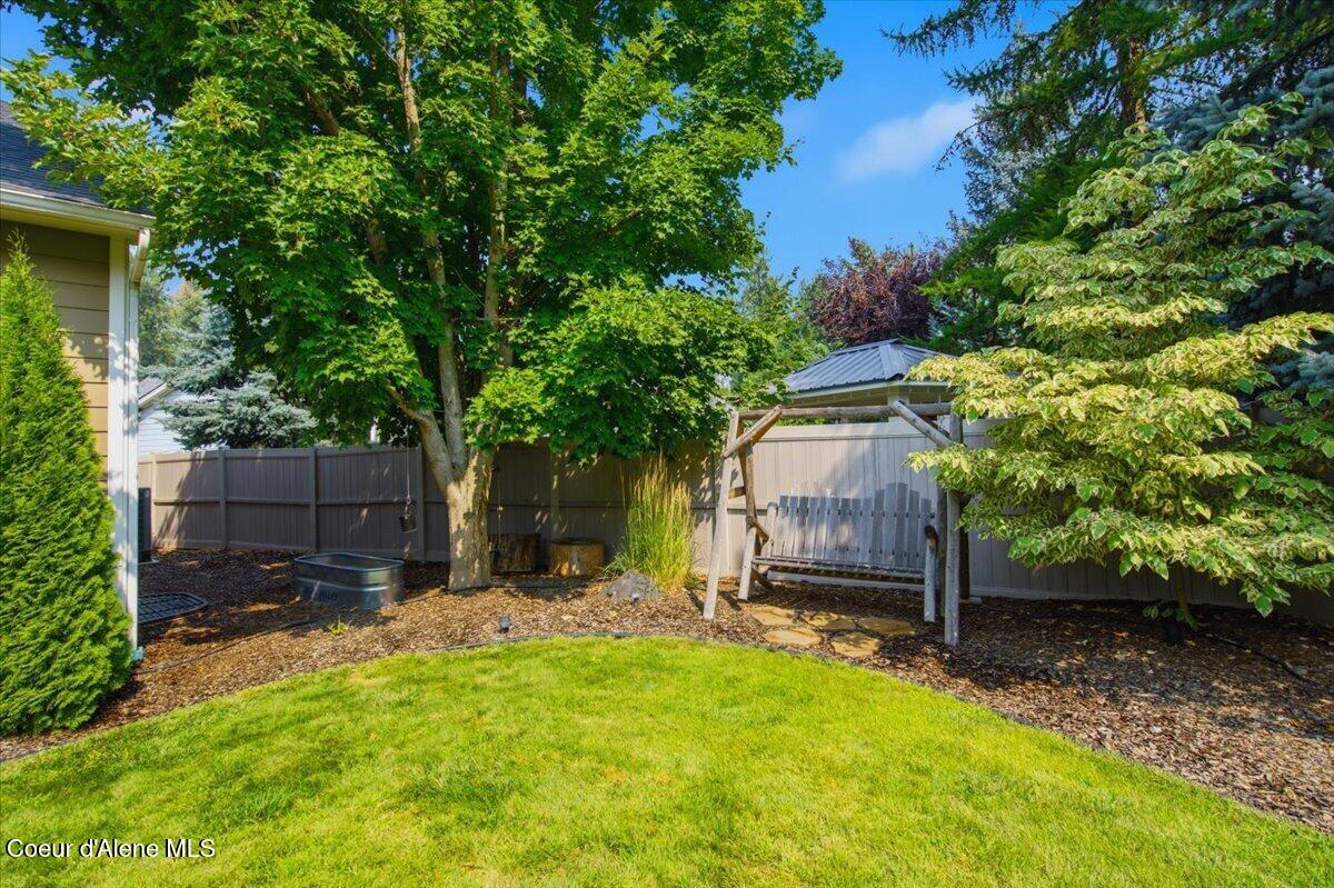 357 South Cane Street Post Falls, ID 83854 - Photo 59 of 70 Wood Swing