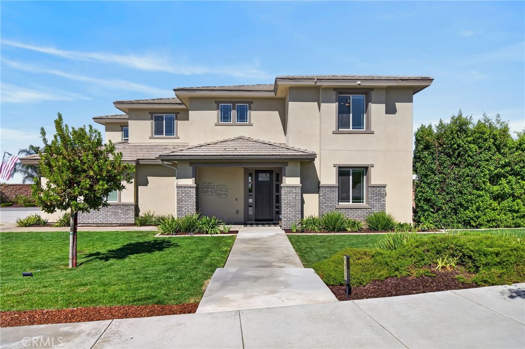 1055 Vista Court Riverside, CA 92506 - Photo 6 of 75 Gallery Image 6