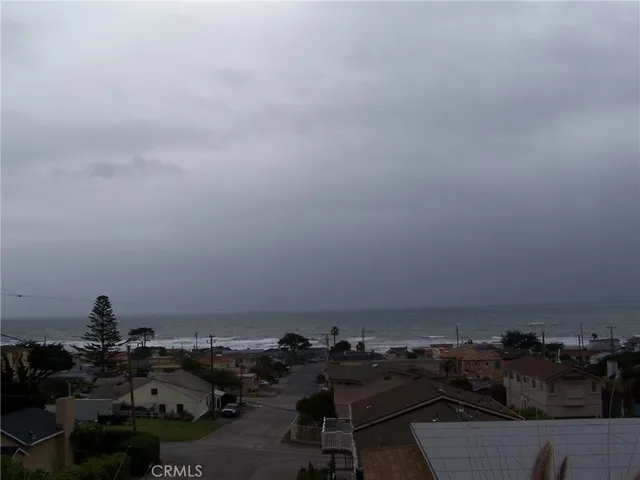 $2,000 | 597 Park Avenue, Cayucos, CA 93430