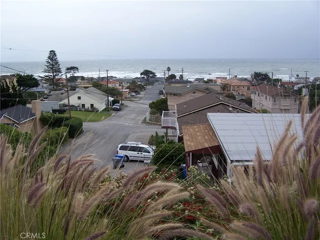 $2,000 | 597 Park Avenue, Cayucos, CA 93430