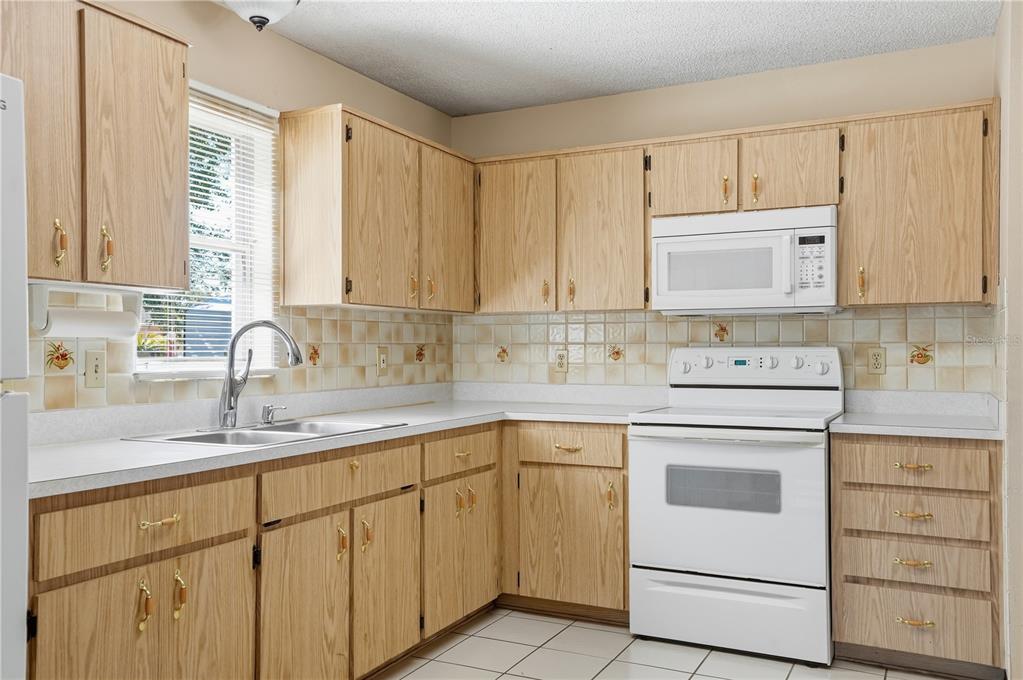 9444 Vancouver Road Spring Hill, FL 34608 - Photo 10 of 38