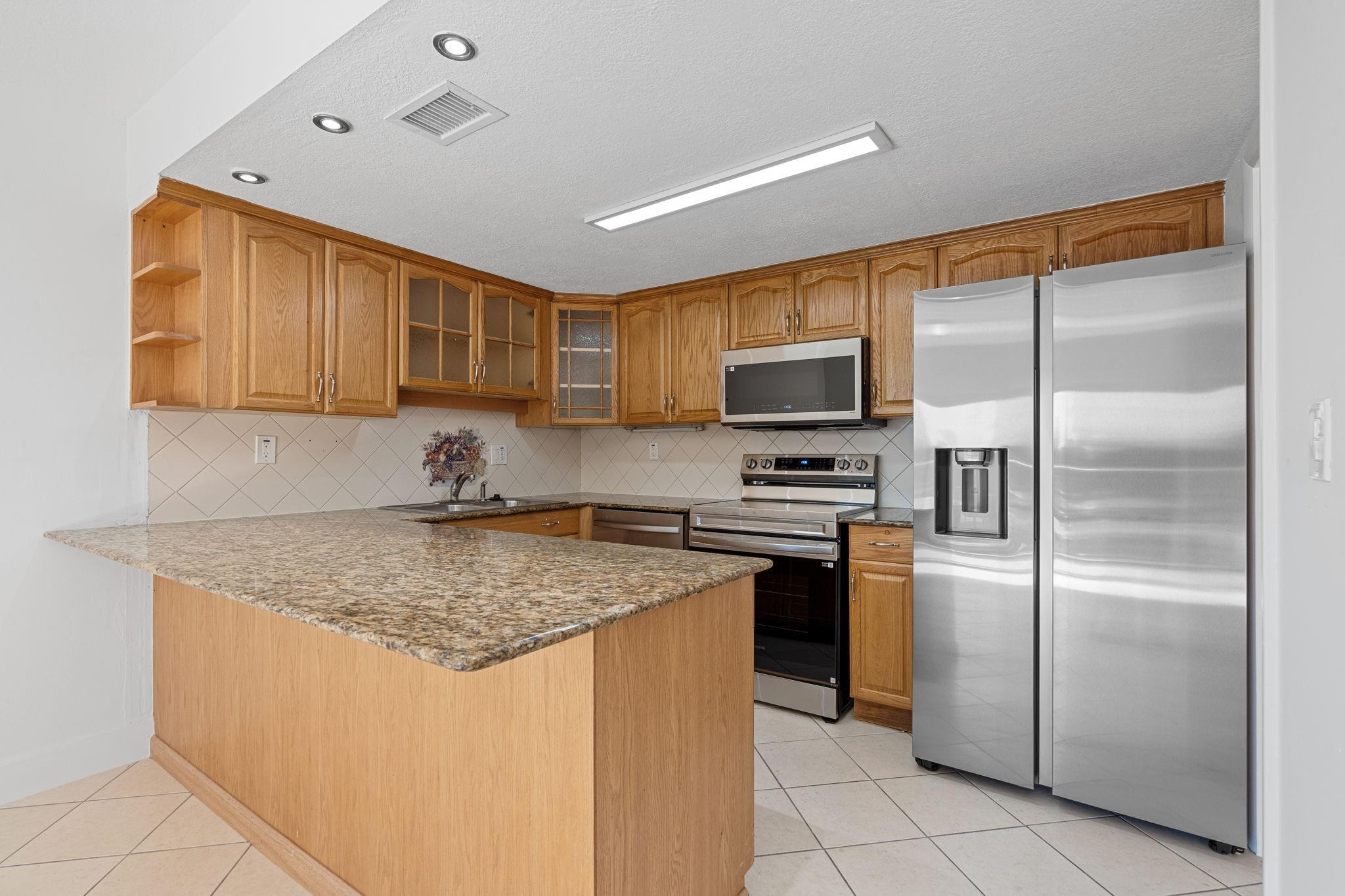 5700 Southwest 127th Avenue, Unit 1304 Miami, FL 33183 - Photo 16 of 42 Photo 16