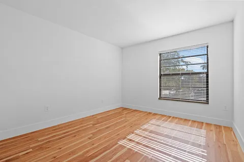 $339,995 | 5700 Southwest 127th Avenue, Unit 1304, Miami, FL 33183