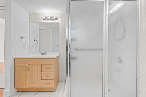 $339,995 | 5700 Southwest 127th Avenue, Unit 1304, Miami, FL 33183