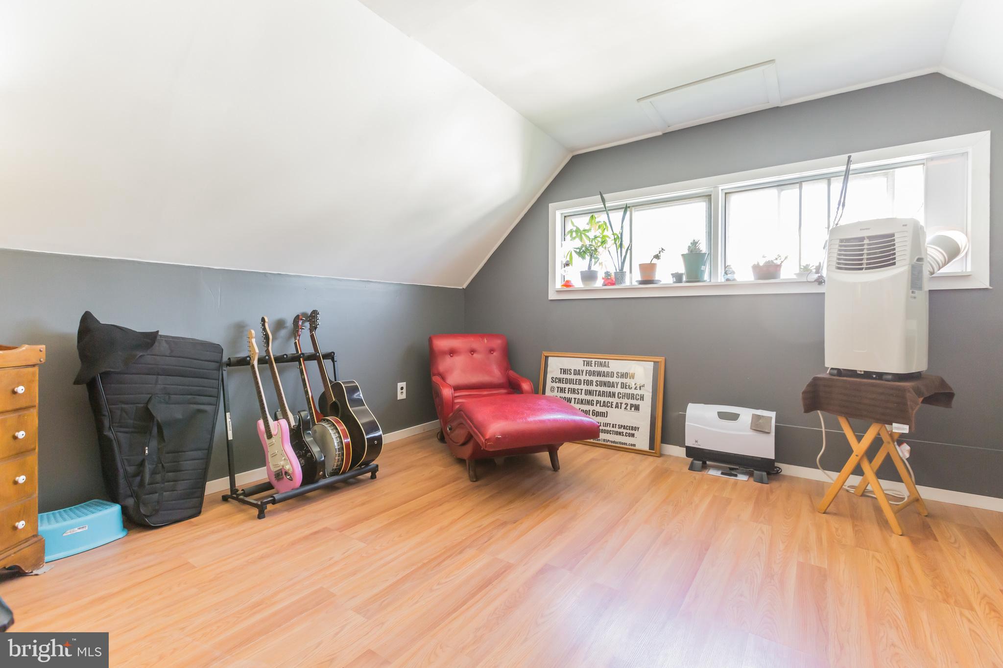 23 Ravine Lane Levittown, PA 19055 - Photo 20 of 30 Gallery Image 20