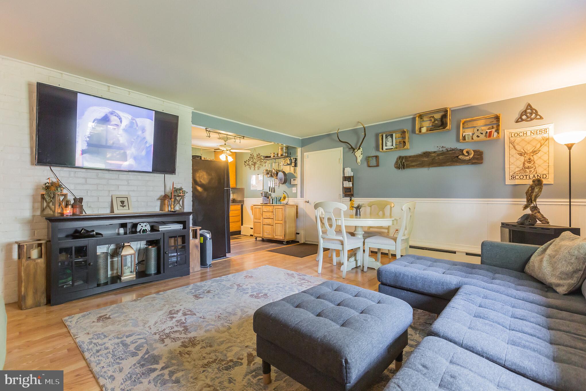 23 Ravine Lane Levittown, PA 19055 - Photo 3 of 30 Gallery Image 3