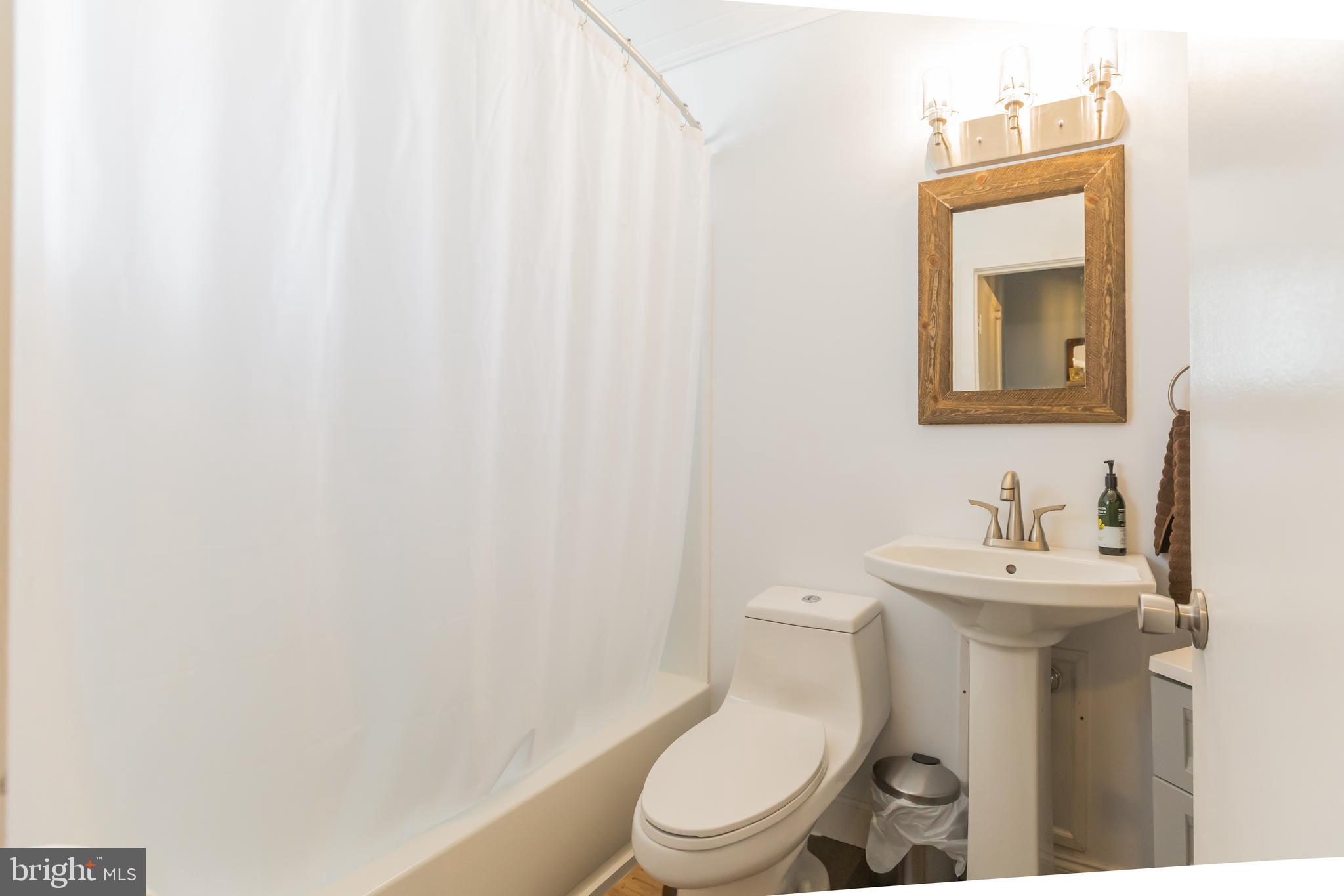 23 Ravine Lane Levittown, PA 19055 - Photo 24 of 30 Gallery Image 24