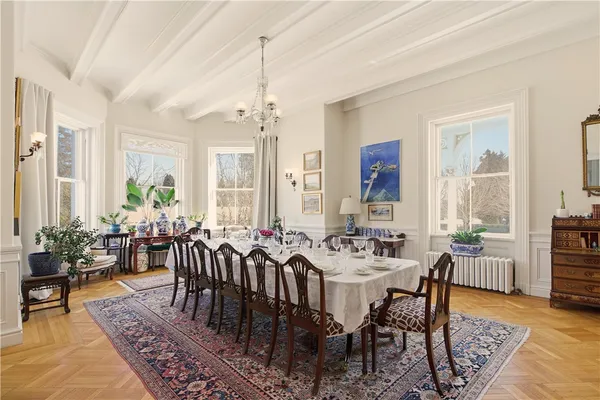 $3,400,000 | 1 Ichabod Lane, Middletown, RI 02842