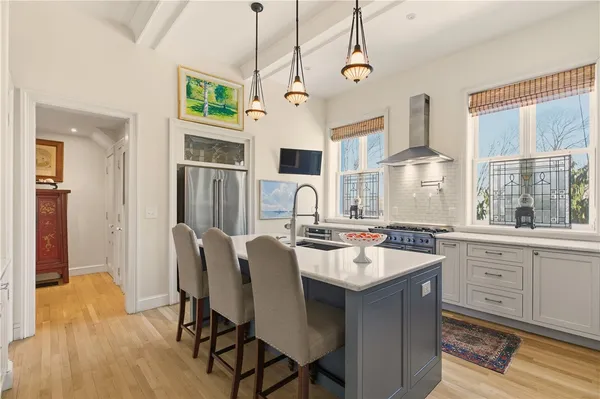 $3,400,000 | 1 Ichabod Lane, Middletown, RI 02842