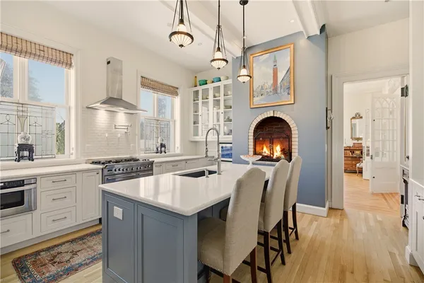 $3,400,000 | 1 Ichabod Lane, Middletown, RI 02842