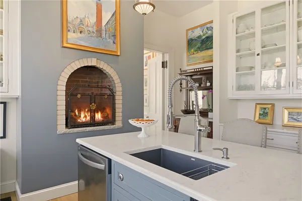 $3,400,000 | 1 Ichabod Lane, Middletown, RI 02842